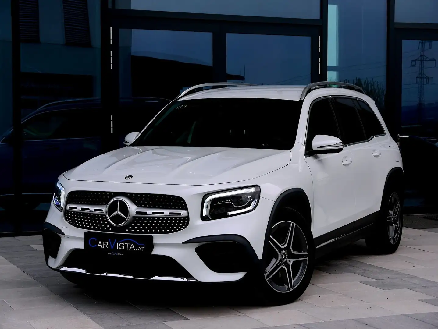Mercedes-Benz GLB 200 d Aut. AMG - LINE *Multibeam LED & Fahrassistenz- Weiß - 2