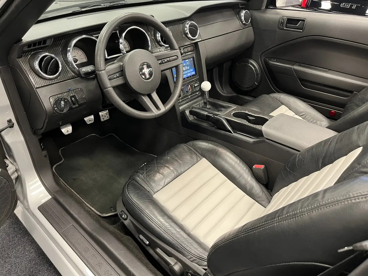 Ford Mustang USA Convertible 4.6i V8 GT 335PK Roush Limited Nr. Zilver - 2