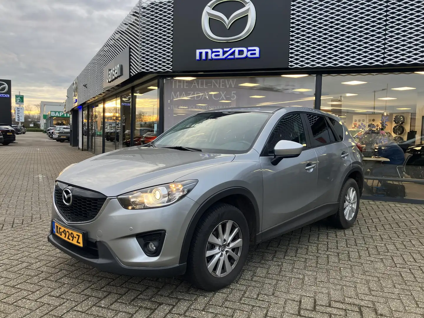 Mazda CX-5 2.0 TS+ 4WD , Automaat, Trekhaak, Navi, Camera, Al Grijs - 2