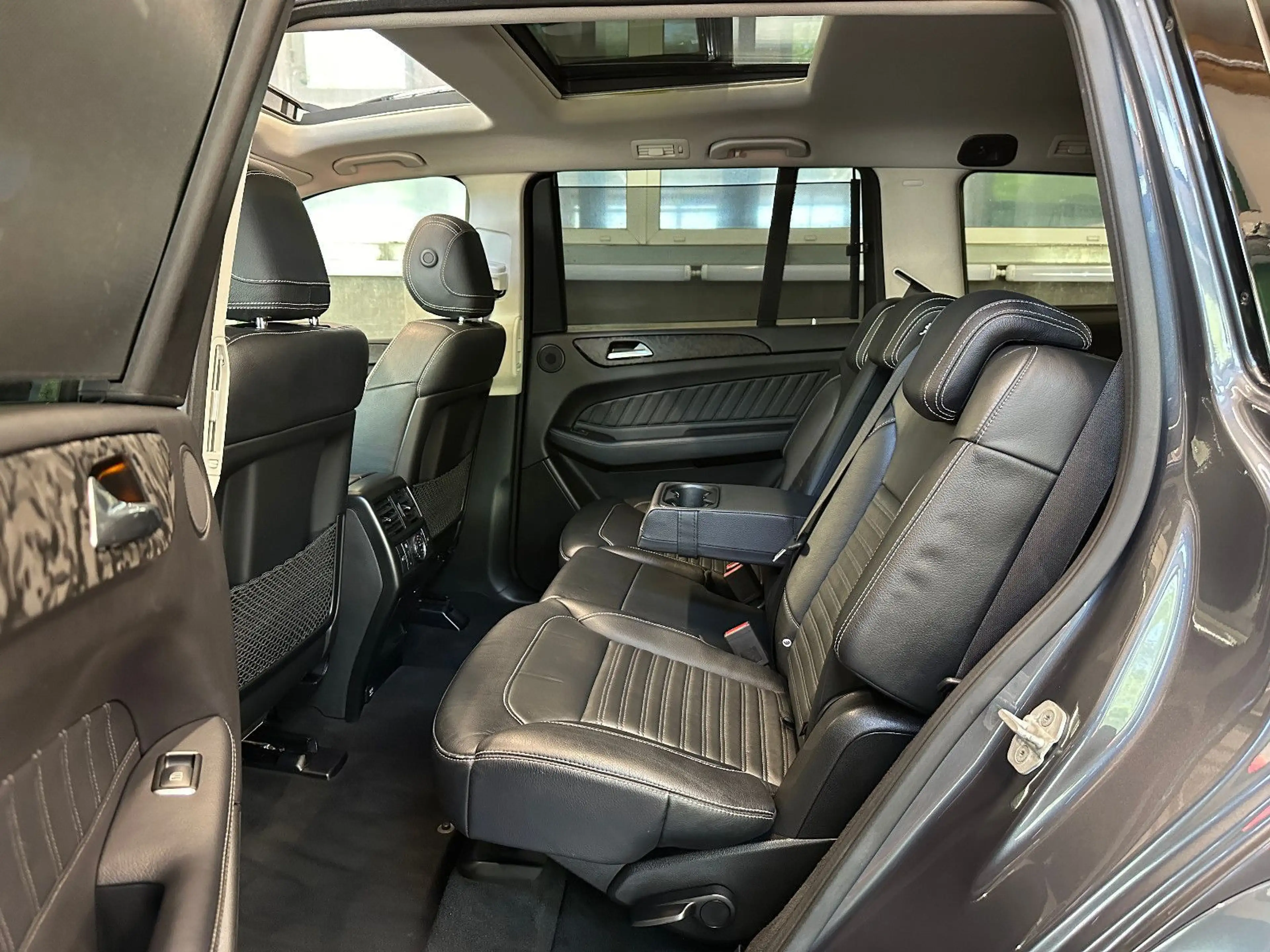 Mercedes-Benz GLS 350 5 J. Garantie 7-Sitz Pano H&K AHK ACC — photo 13