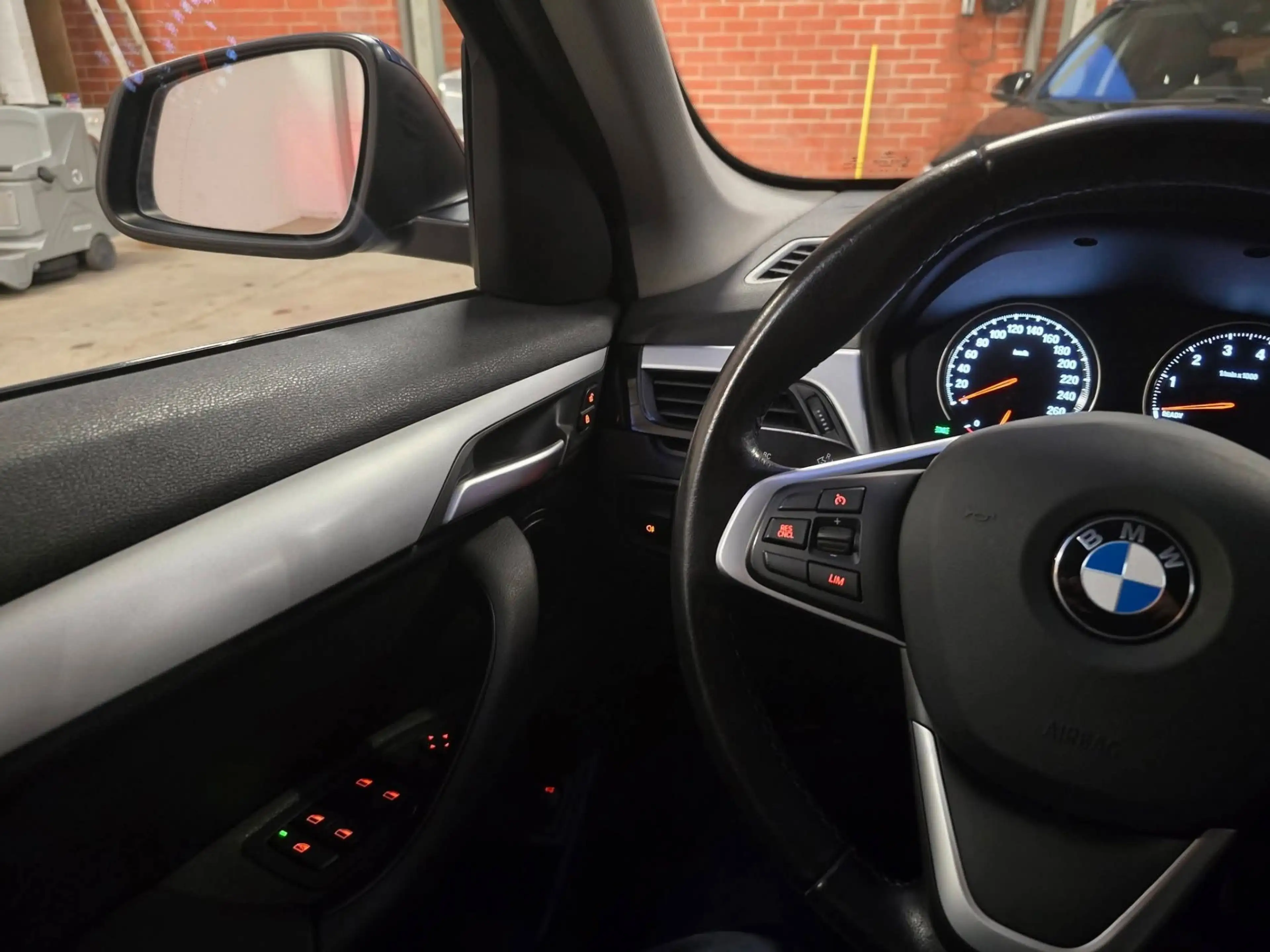 BMW X1 18IA-Sdrive/136PK//Navi Pro//Leder//Pdc//Led/Cruis — photo 13