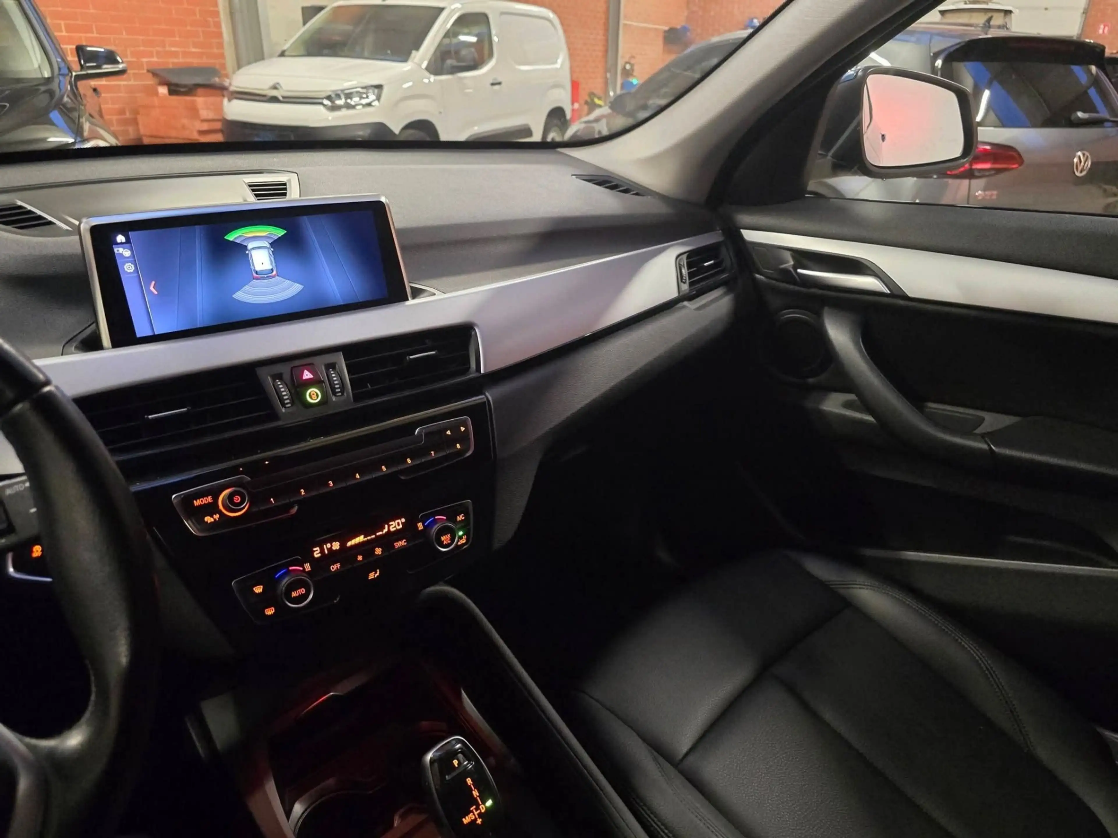 BMW X1 18IA-Sdrive/136PK//Navi Pro//Leder//Pdc//Led/Cruis — photo 12