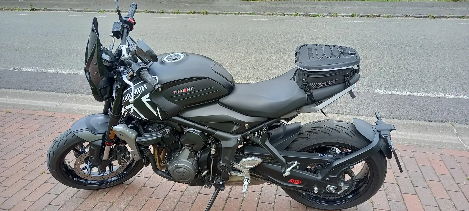 Triumph Trident 660 Negru - 1