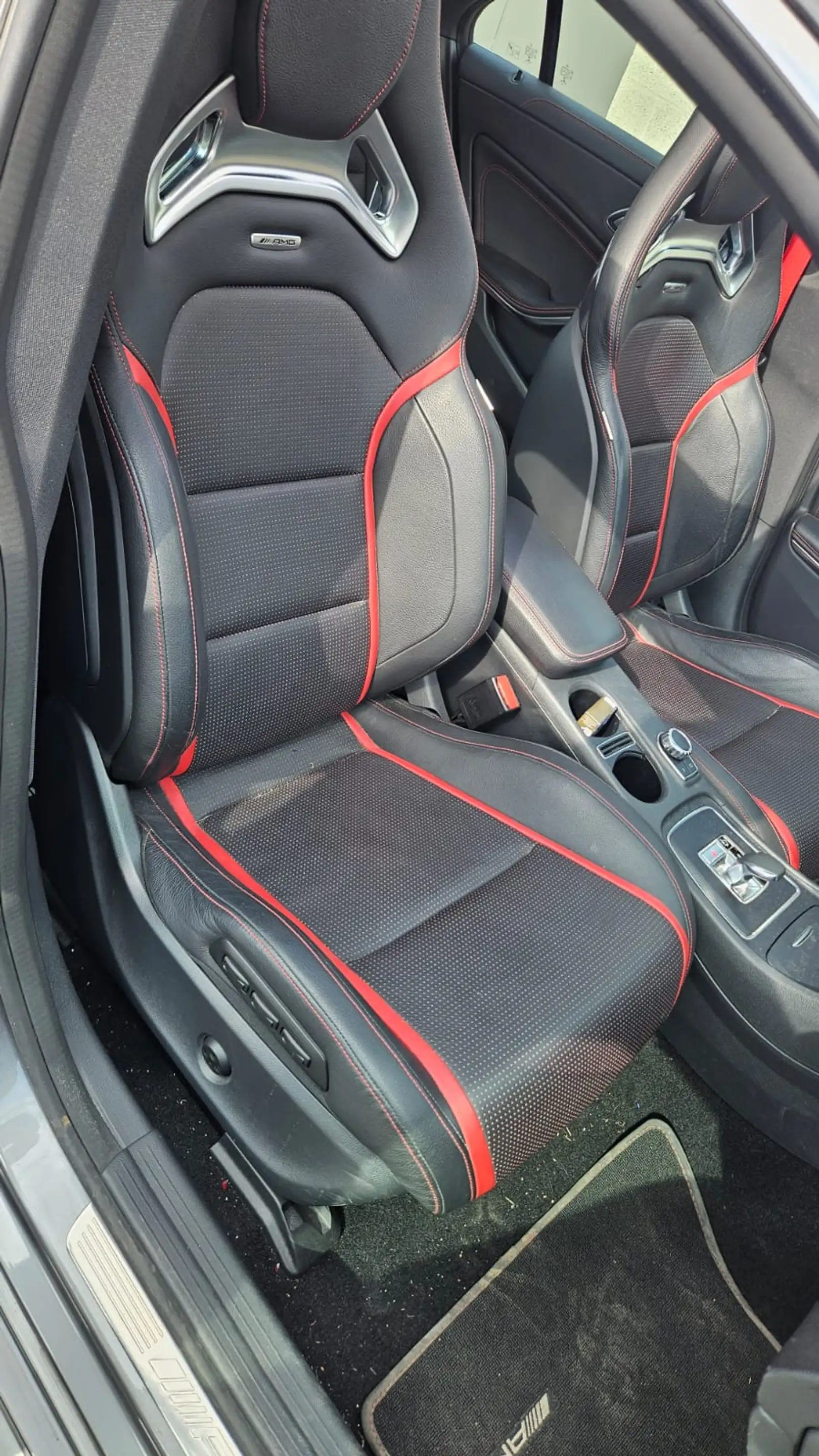 Mercedes-Benz CLA 45 AMG CLA 45 AMG 4-Matic — photo 10