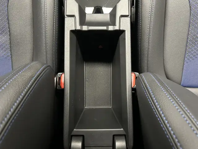 BMW 1 Series view 18