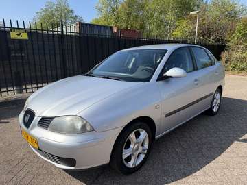 1.4-16V Trendstyle Airco/Cruise/LMV