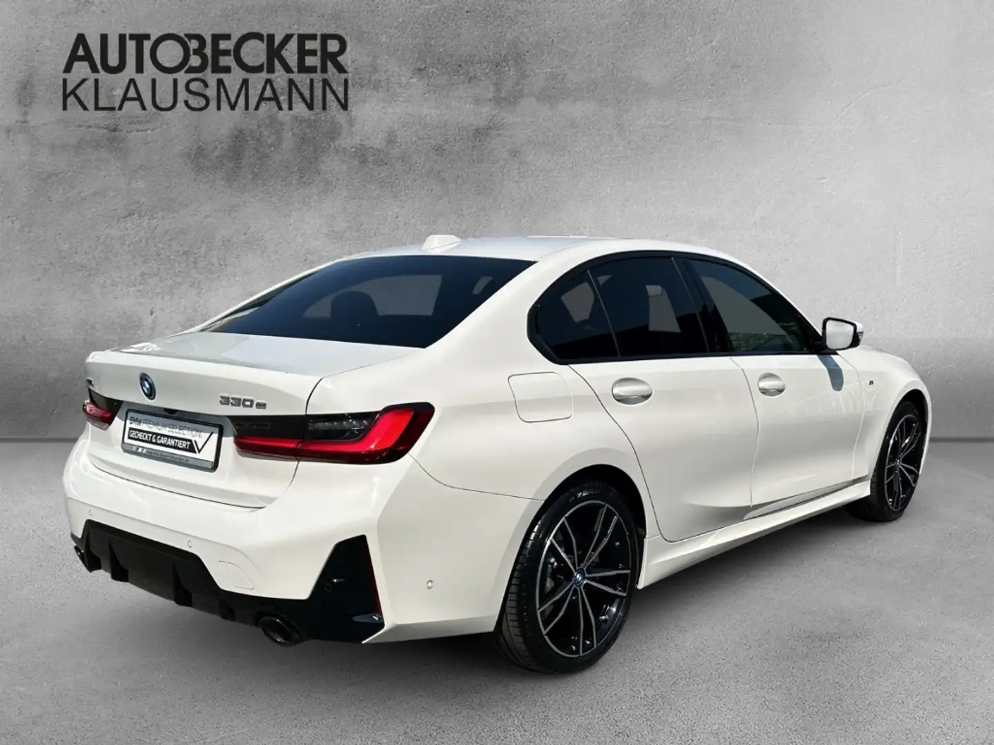BMW 330 e xDrive LIMO AUTOMATIK M SPORT 19''LC PROF ACC KA Weiß - 2