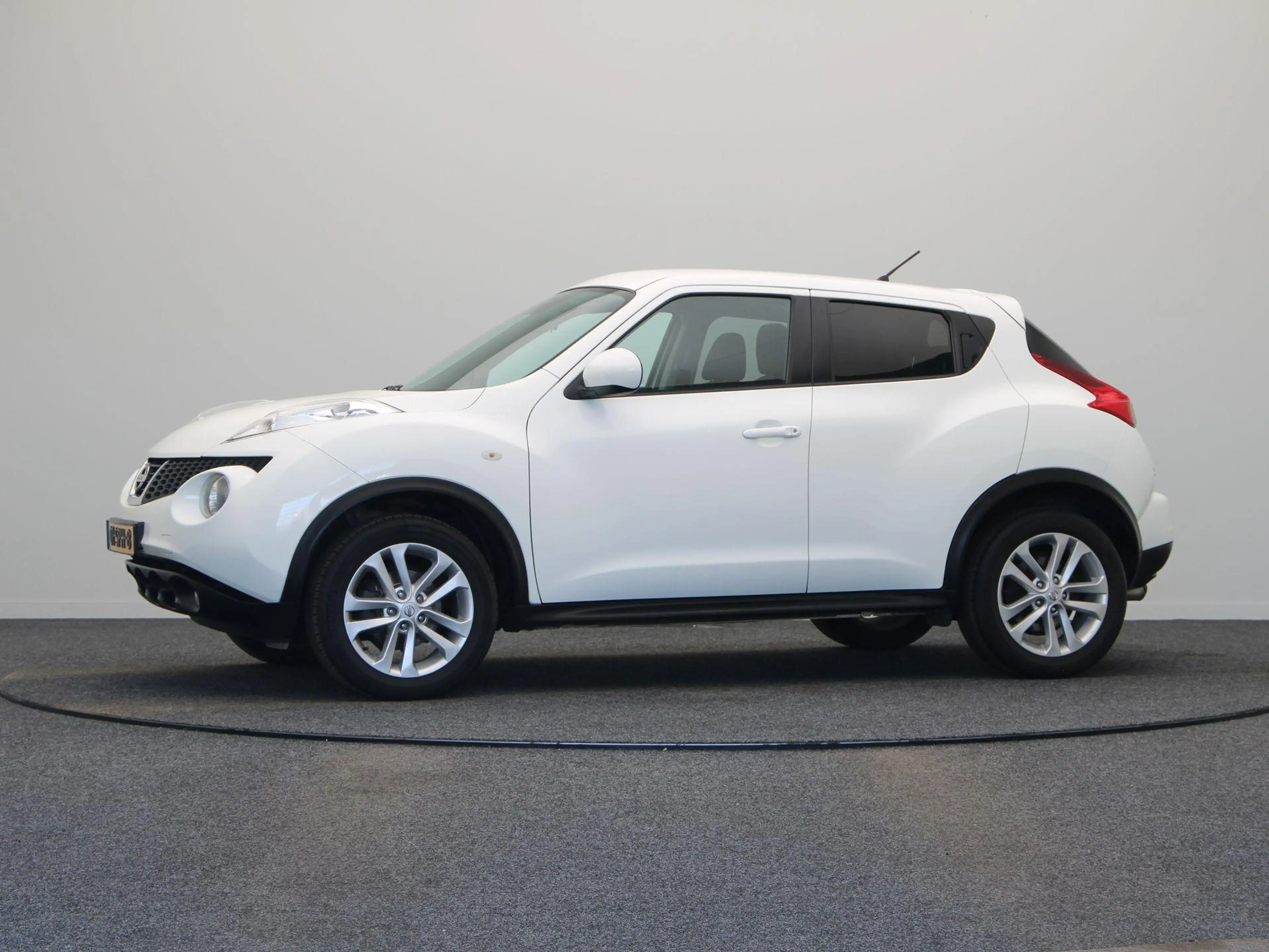 Nissan Juke 1.6 Acenta | Airco | Cruise control | Lichtmetaal — photo 12