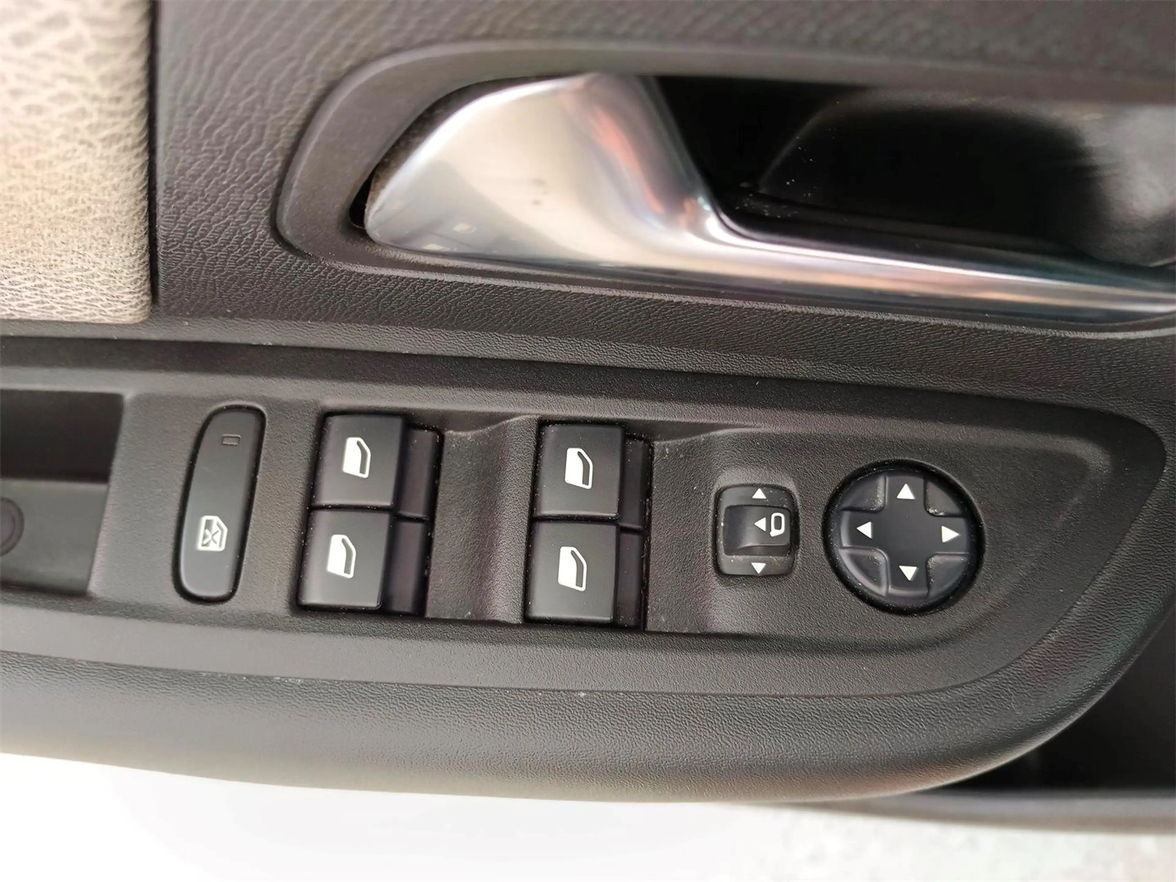 Citroen C4 PT 130EAT8 Aut Plus — photo 10