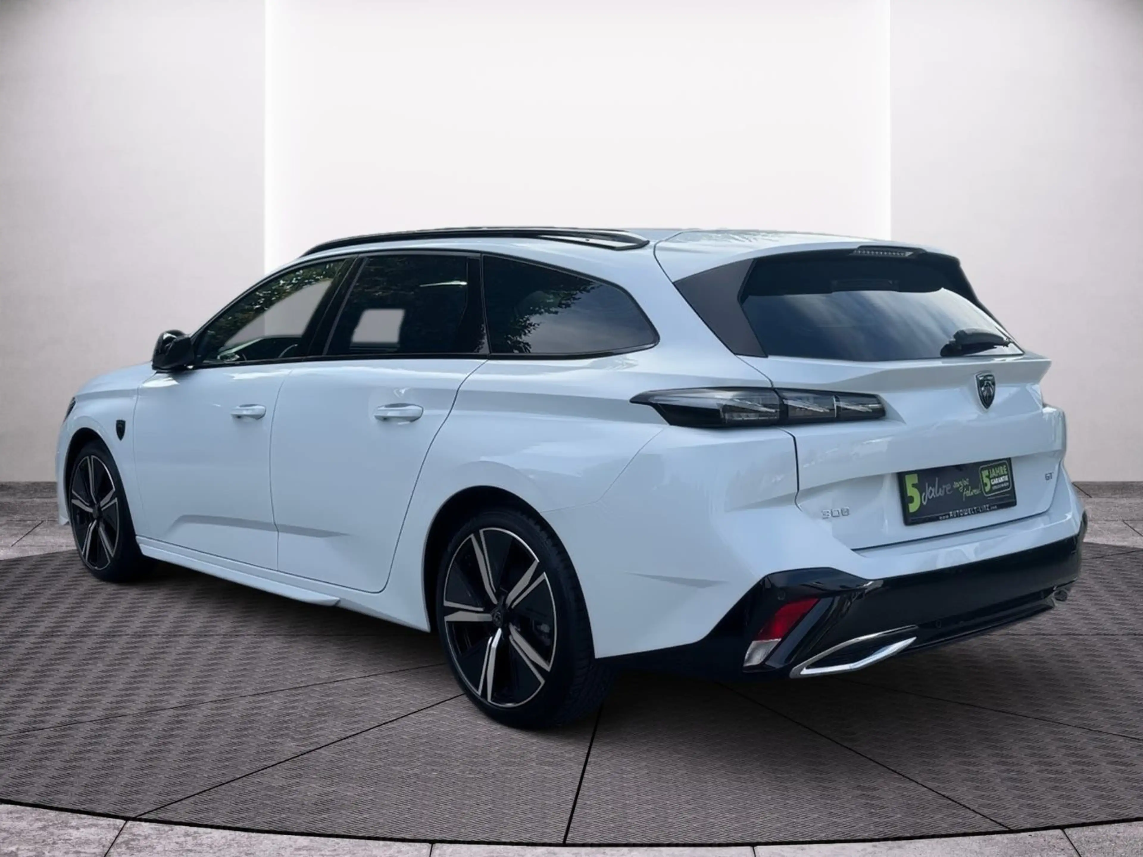 Peugeot 308 SW Hybrid 145 e-DSC6 GT ACC+LED+Navi+Kam. — photo 4