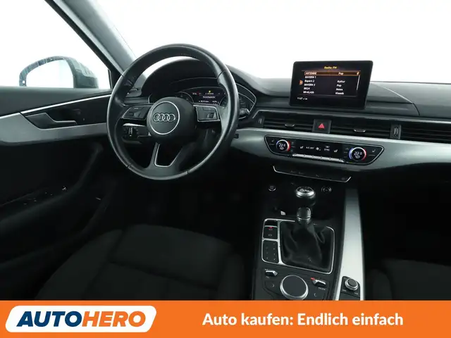 Audi A4 view 13
