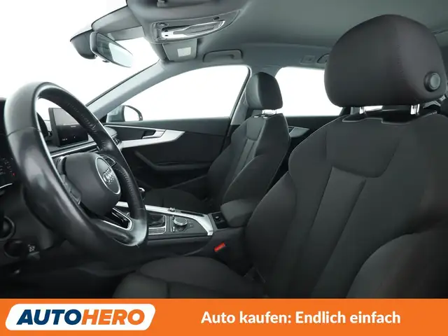 Audi A4 view 10