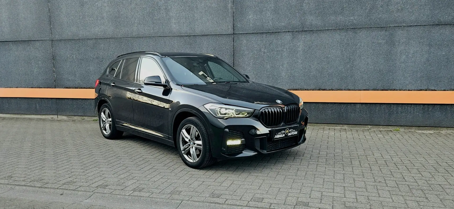 BMW X1 18i DRIVE M PACK FACELIFT/PANO/LED/KEYLES GO/*FULL Negro - 1