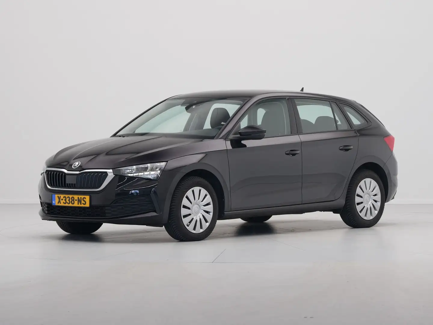Skoda Scala 1.0 TSI 95pk Active Navi via app Cruise Dab Lane + Zwart - 2