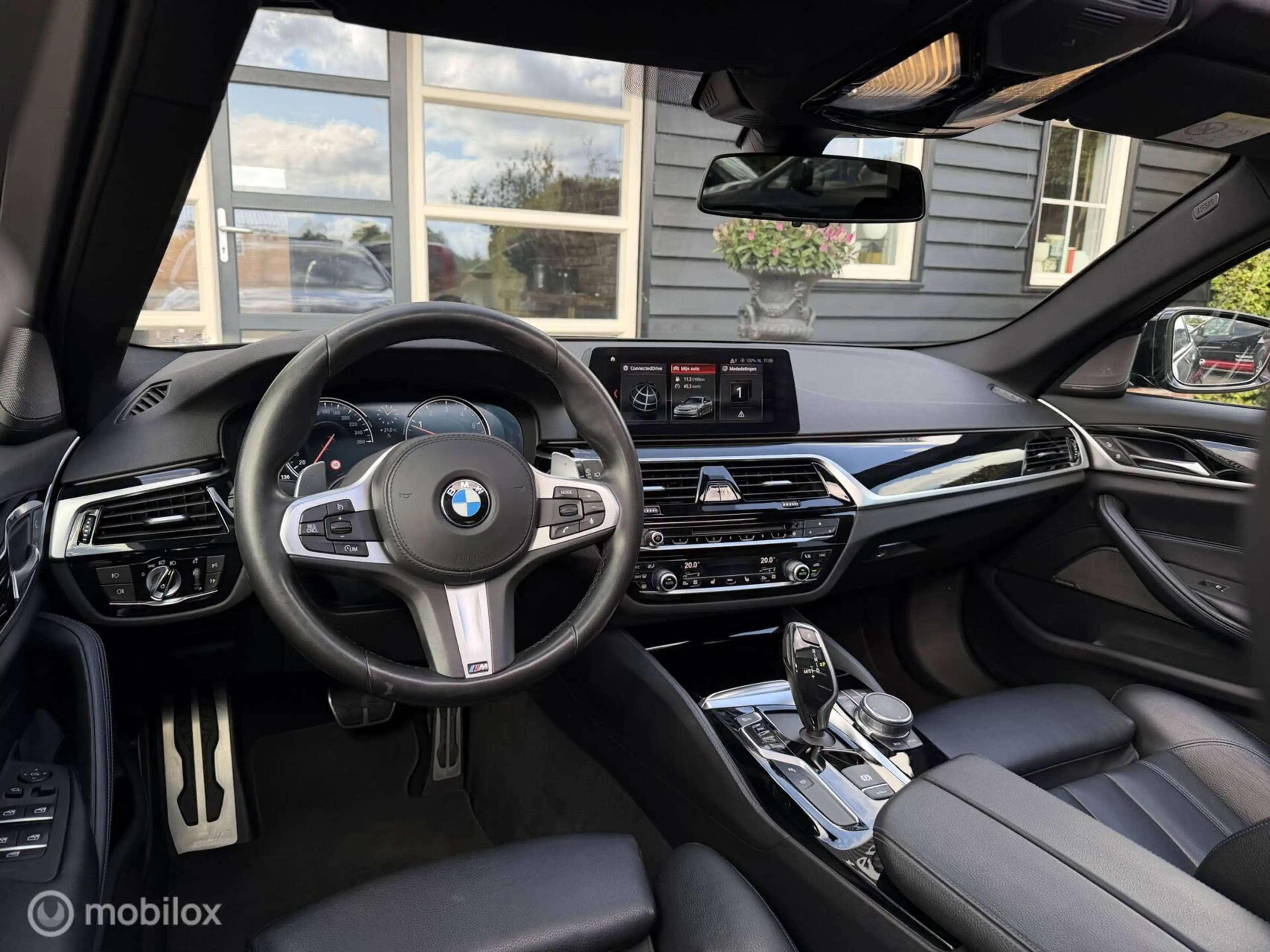 BMW 540 5-serie Touring 540i xDrive High Executive — photo 10