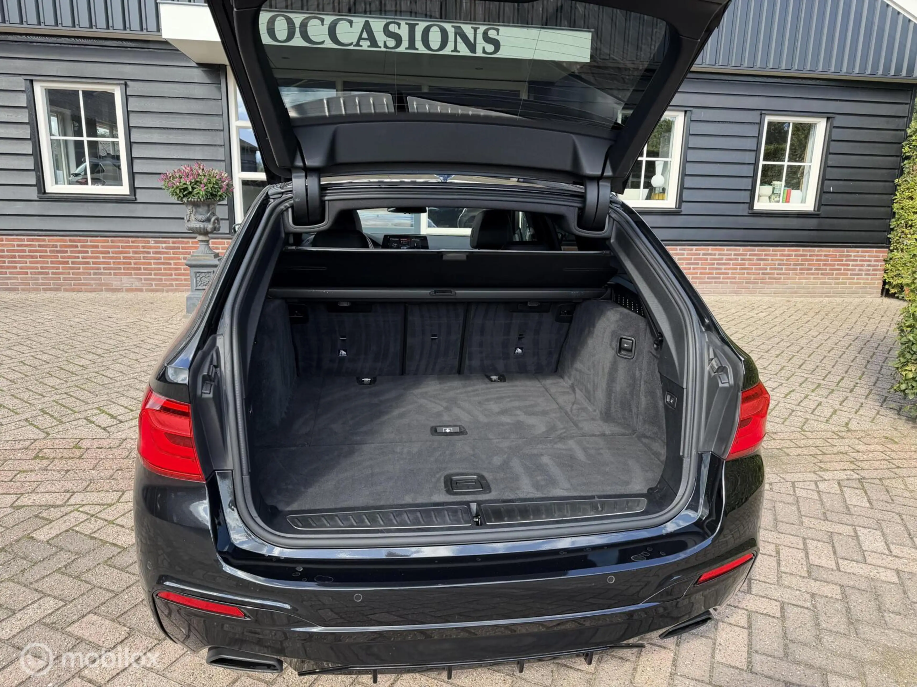 BMW 540 5-serie Touring 540i xDrive High Executive — photo 7