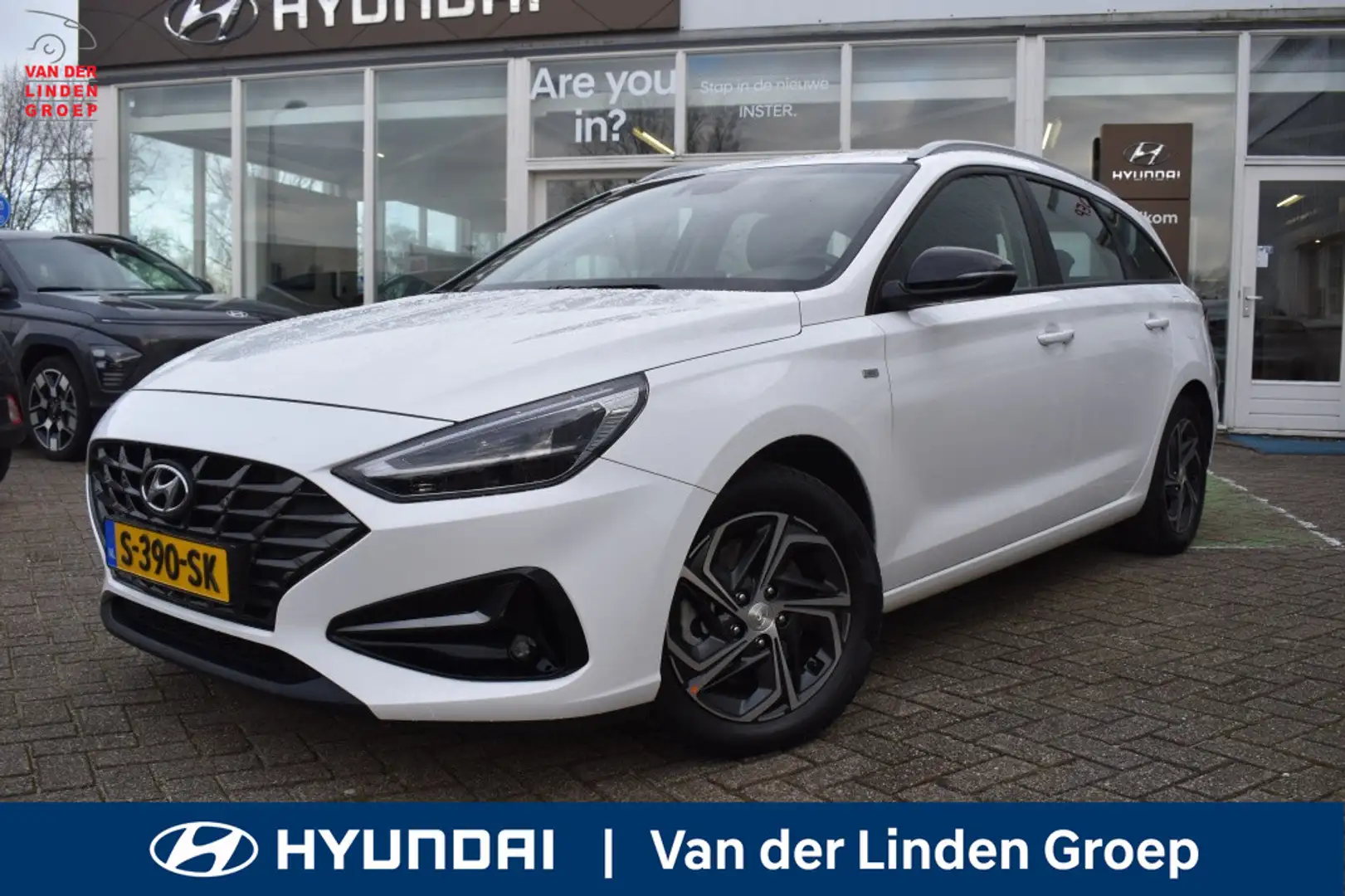 Hyundai i30 Wagon 1.0 T-GDi MHEV Comfort Smart / PDC / Cam / " Wit - 1