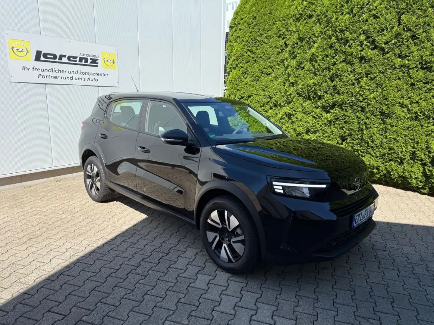 Opel Frontera 1.2 DI Hybrid 48V eDCT Edition Schwarz - 2