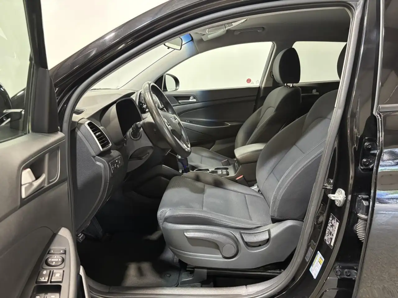 Hyundai TUCSON photo Hyundai TUCSON