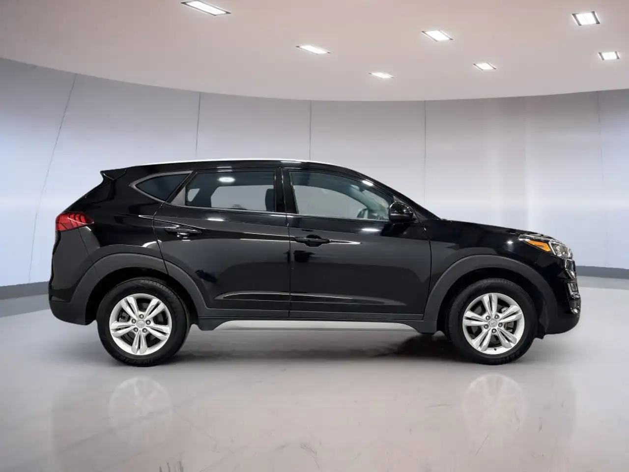 Hyundai TUCSON photo Hyundai TUCSON