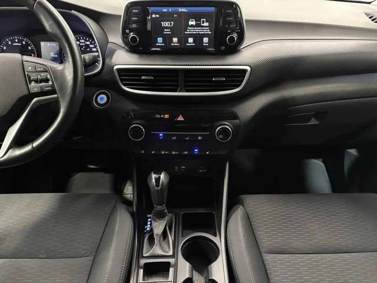 Hyundai TUCSON photo Hyundai TUCSON