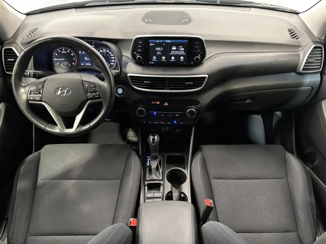 Hyundai TUCSON photo Hyundai TUCSON