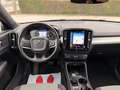 Volvo XC40 1.5 t3 163 cv Momentum Pro Automatica Bianco - thumbnail 8