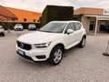 Volvo XC40 1.5 t3 163 cv Momentum Pro Automatica Bianco - thumbnail 4