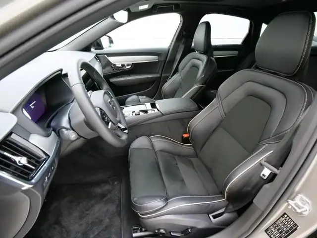 Volvo S90 T8 AWD Recharge PHEV R-Design Ansicht 11