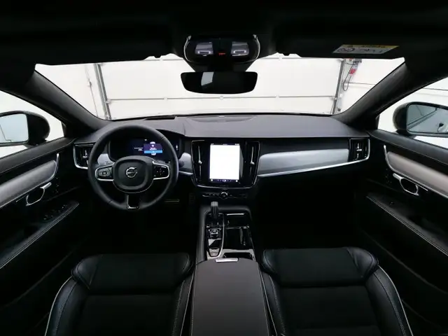 Volvo S90 T8 AWD Recharge PHEV R-Design Ansicht 8