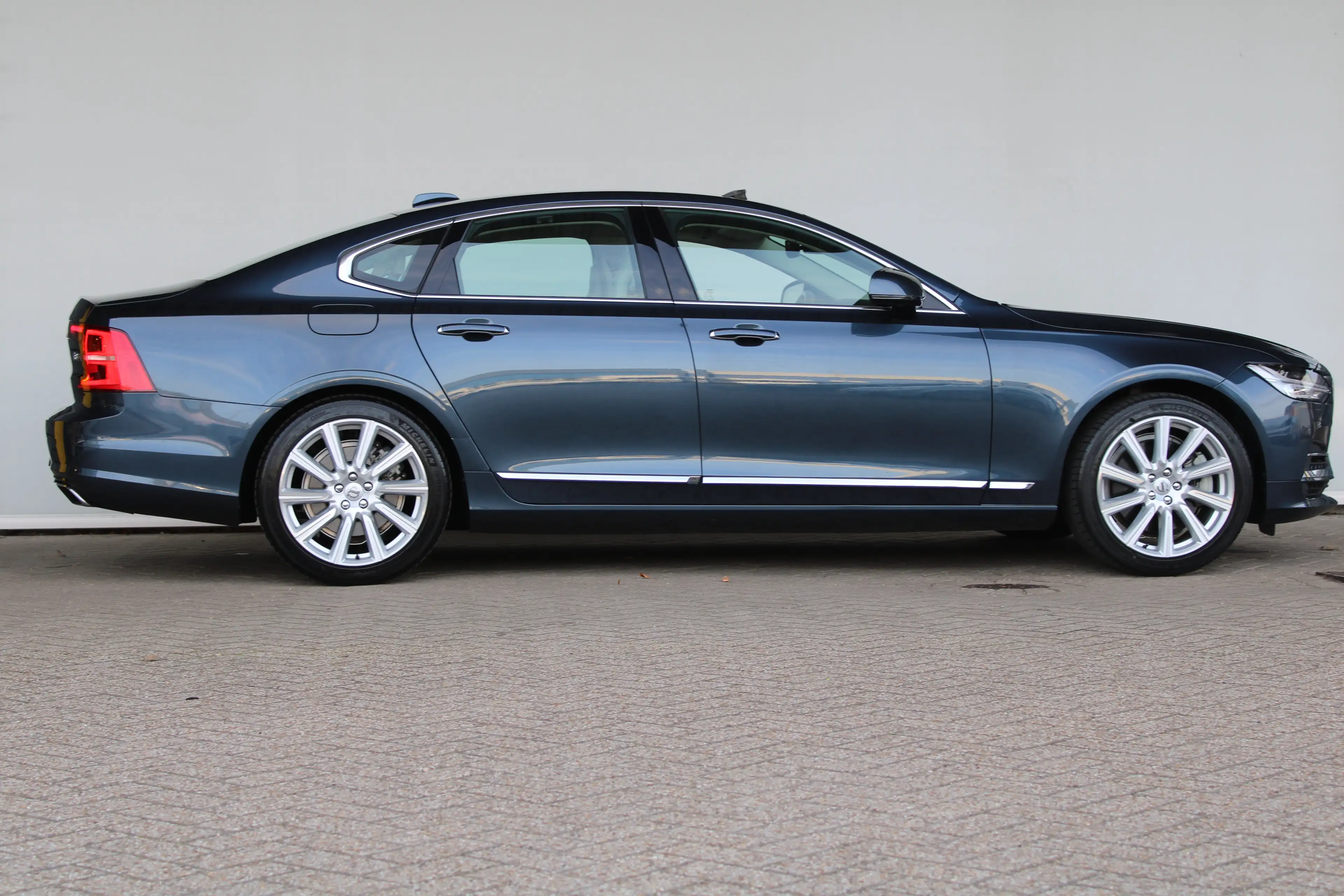 Volvo S90 2.0 T8 AWD Inscription | 360°-camera | Achterbank — photo 5
