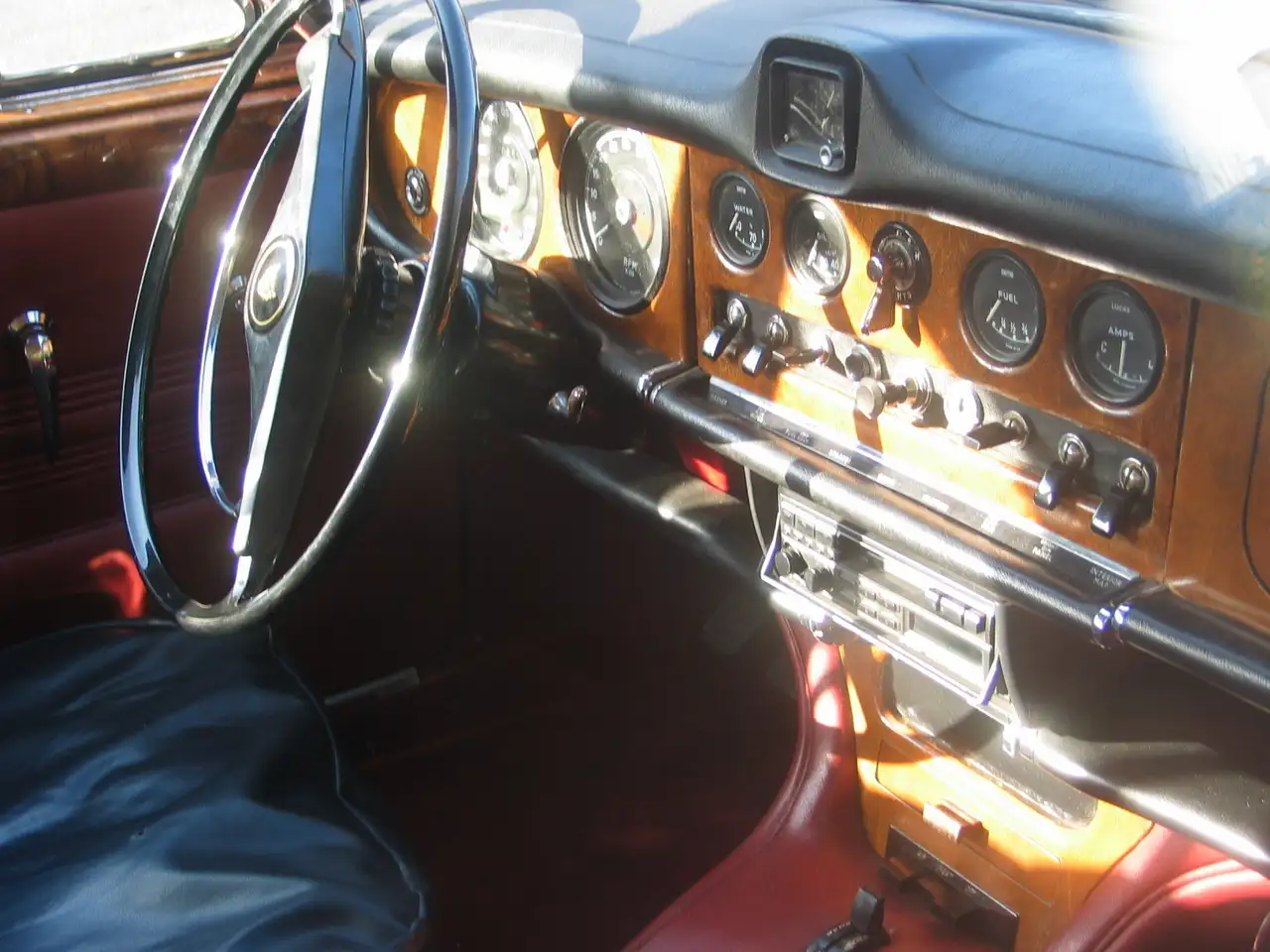 Jaguar 420, foto 5