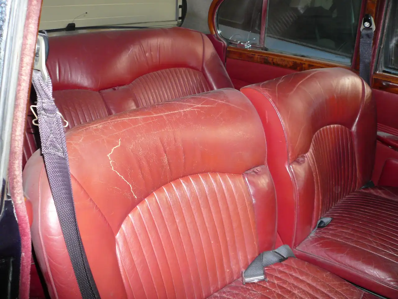 Jaguar 420, foto 12