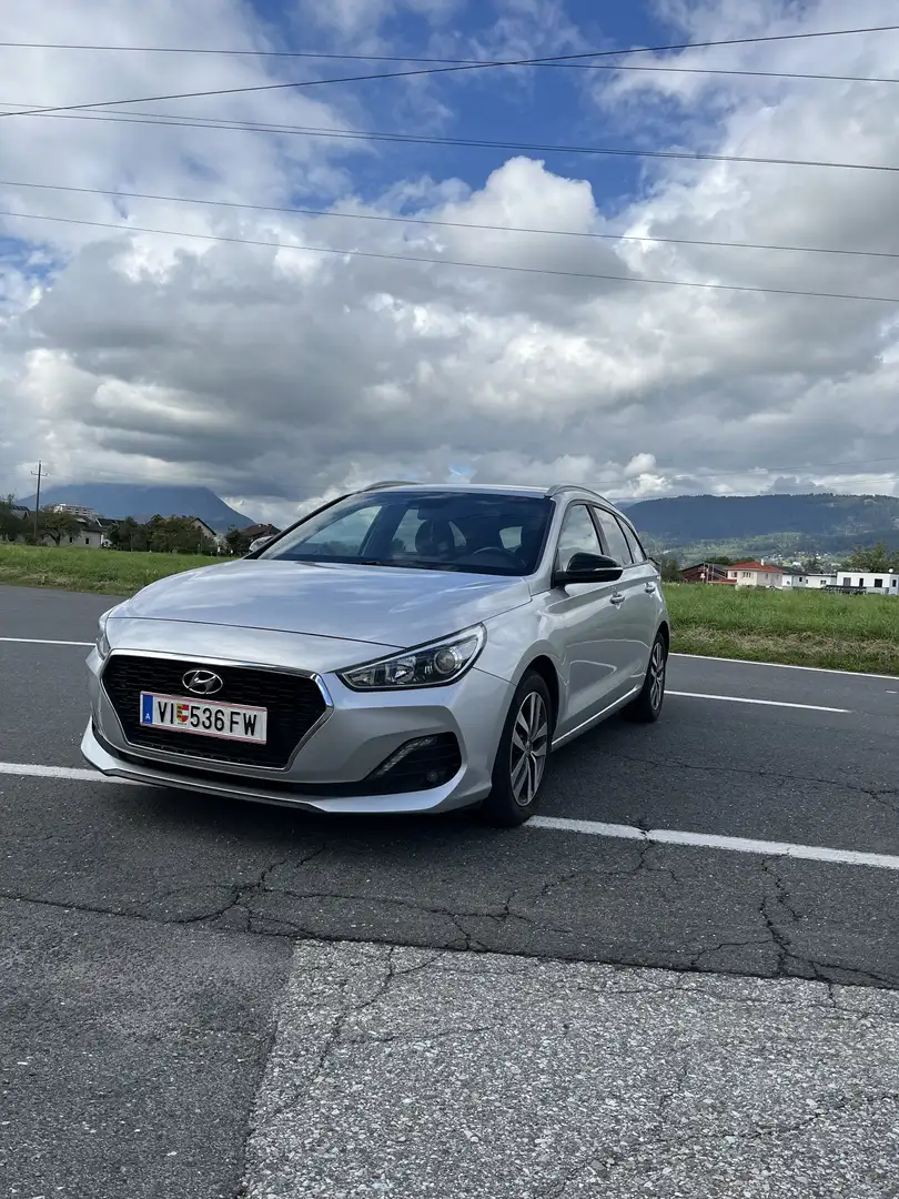 Hyundai i30 CW 1,0 T-GDI Start/Stopp Premium - 1