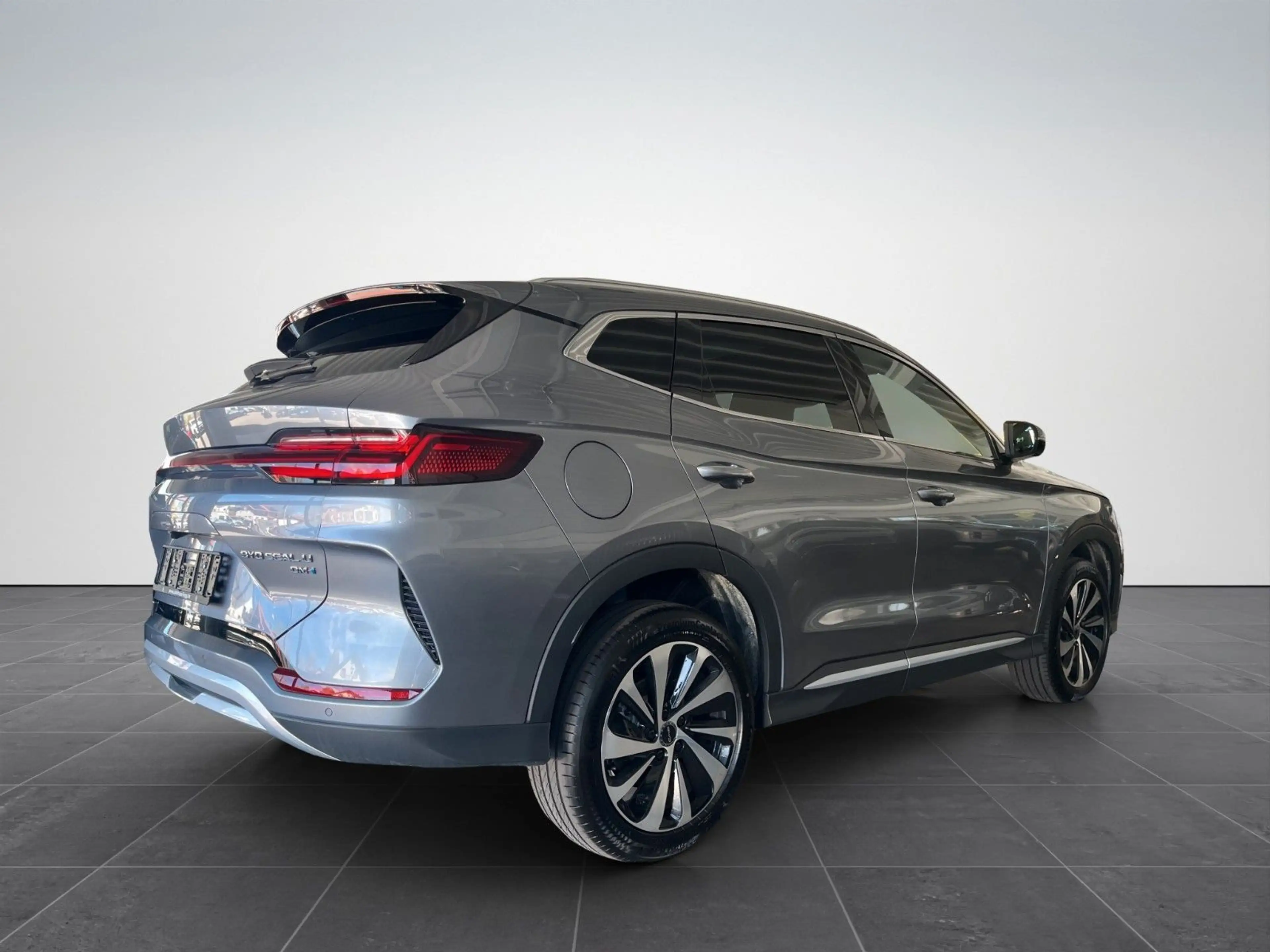 BYD Seal U DM-i Design AWD /360°/HUD/SHZ/PANO-DA — photo 3