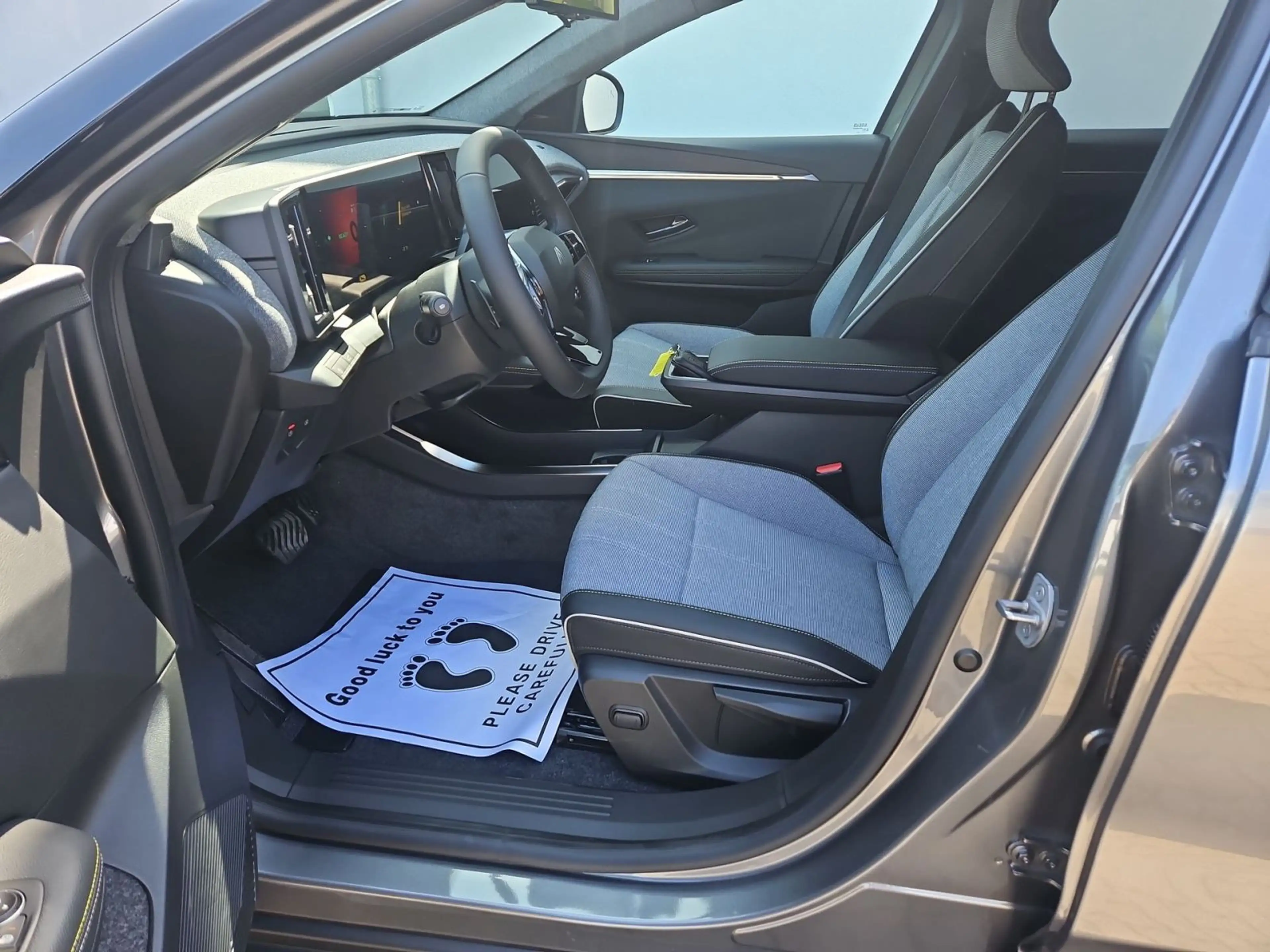 Renault Scenic E-Tech Electric EV60 170HP Techno — photo 12