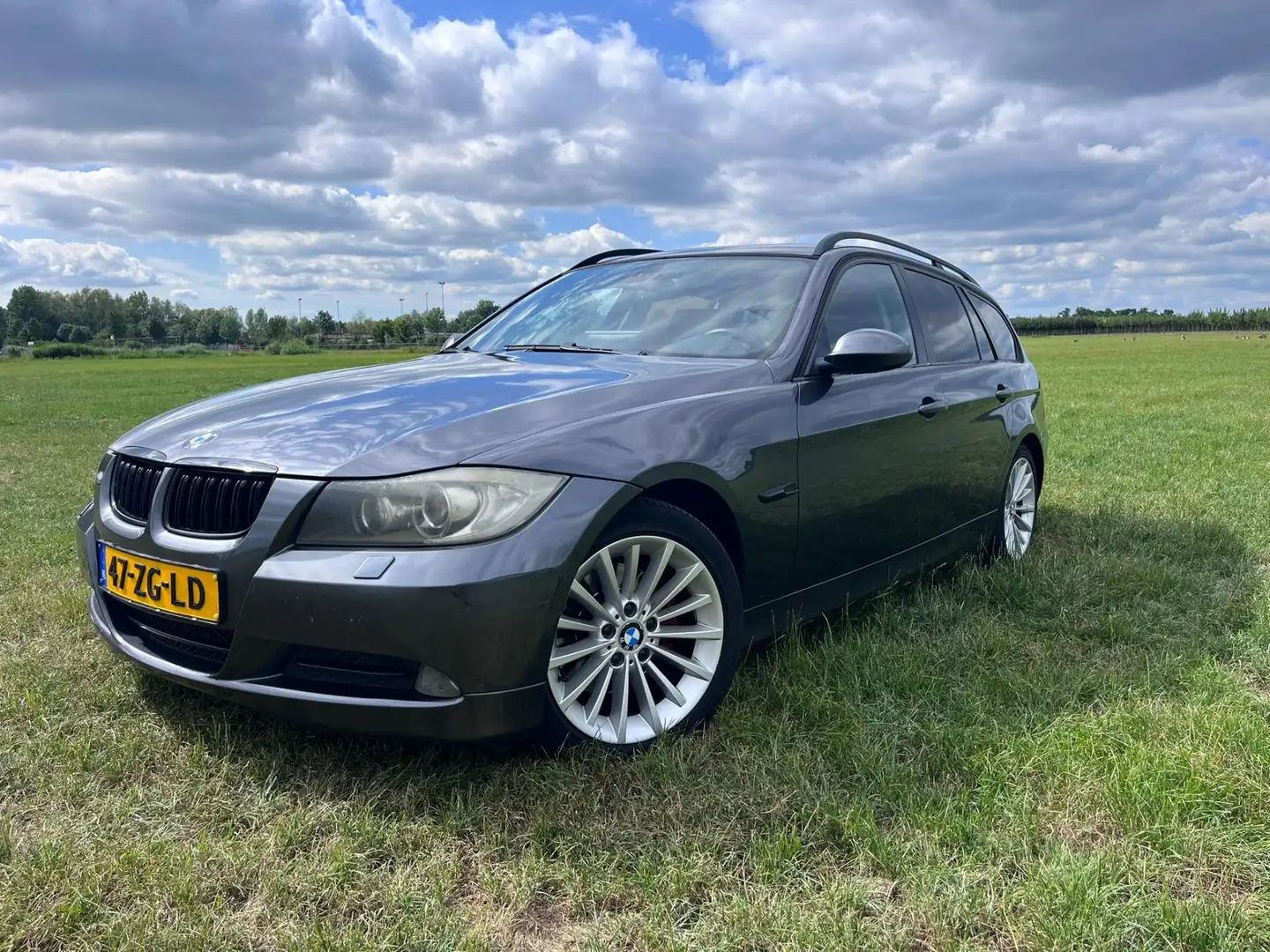 BMW 318 3-serie Touring 318i Executive Gris - 2