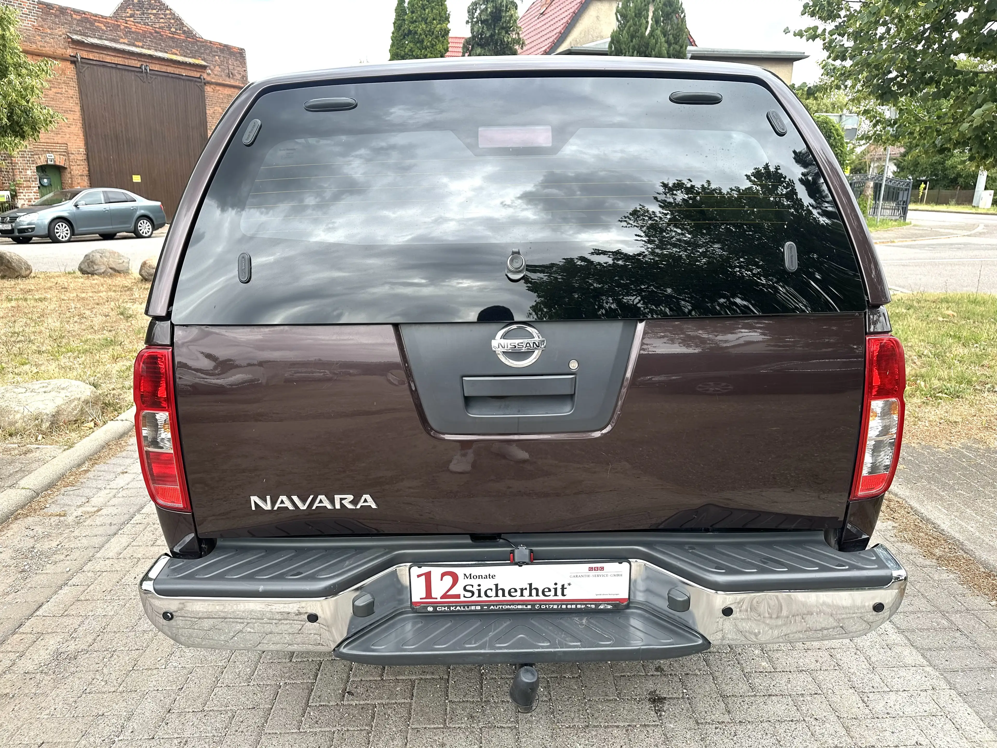 Nissan Navara Pickup Double Cab LE 4x4 1.HAND|HU NEU — photo 7