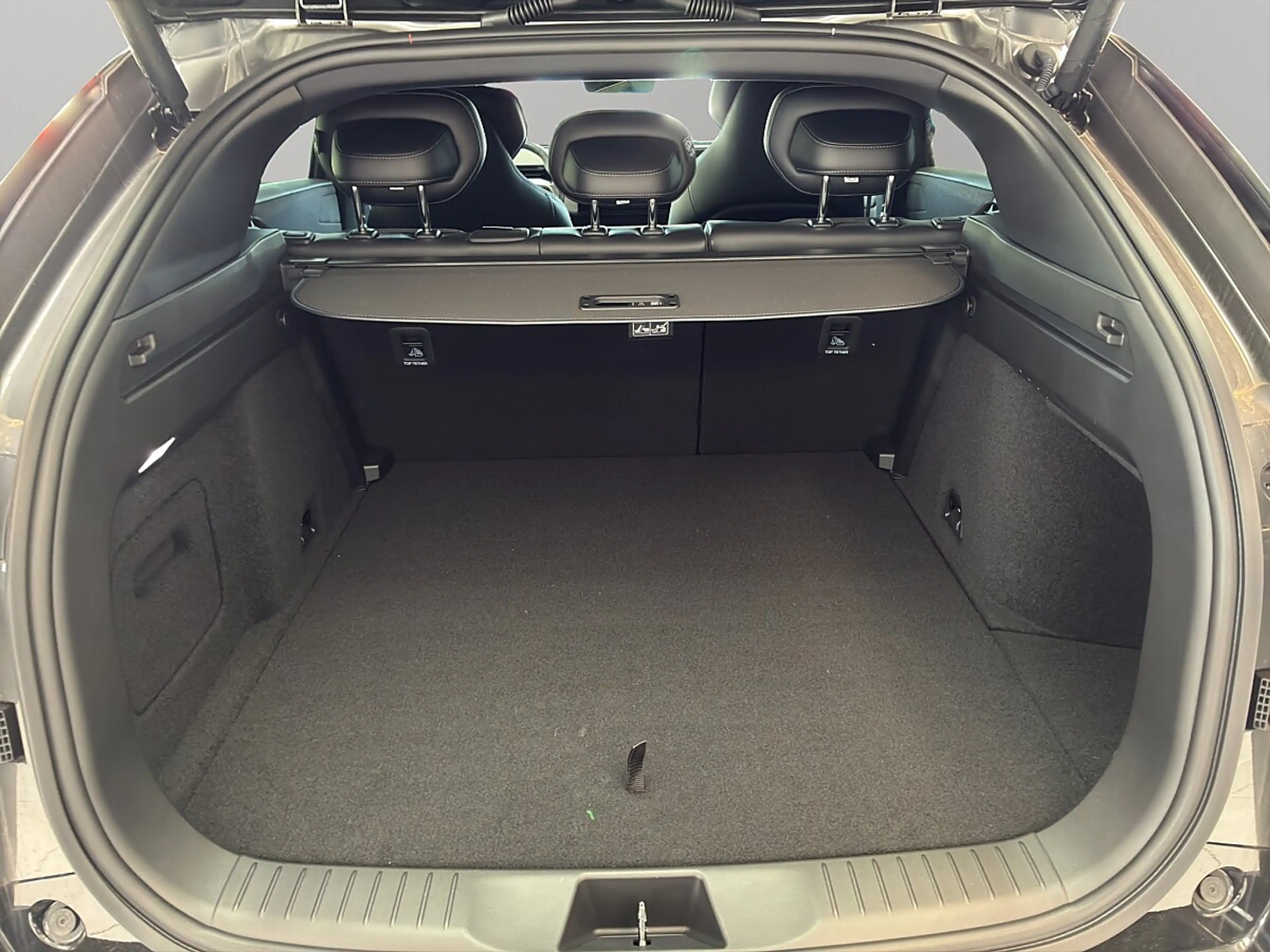Mazda CX-6e Mazda CX-6e 78kWh Takumi — photo 11