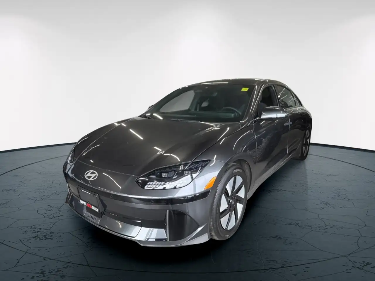 Hyundai IONIQ 6 снимка Hyundai IONIQ 6
