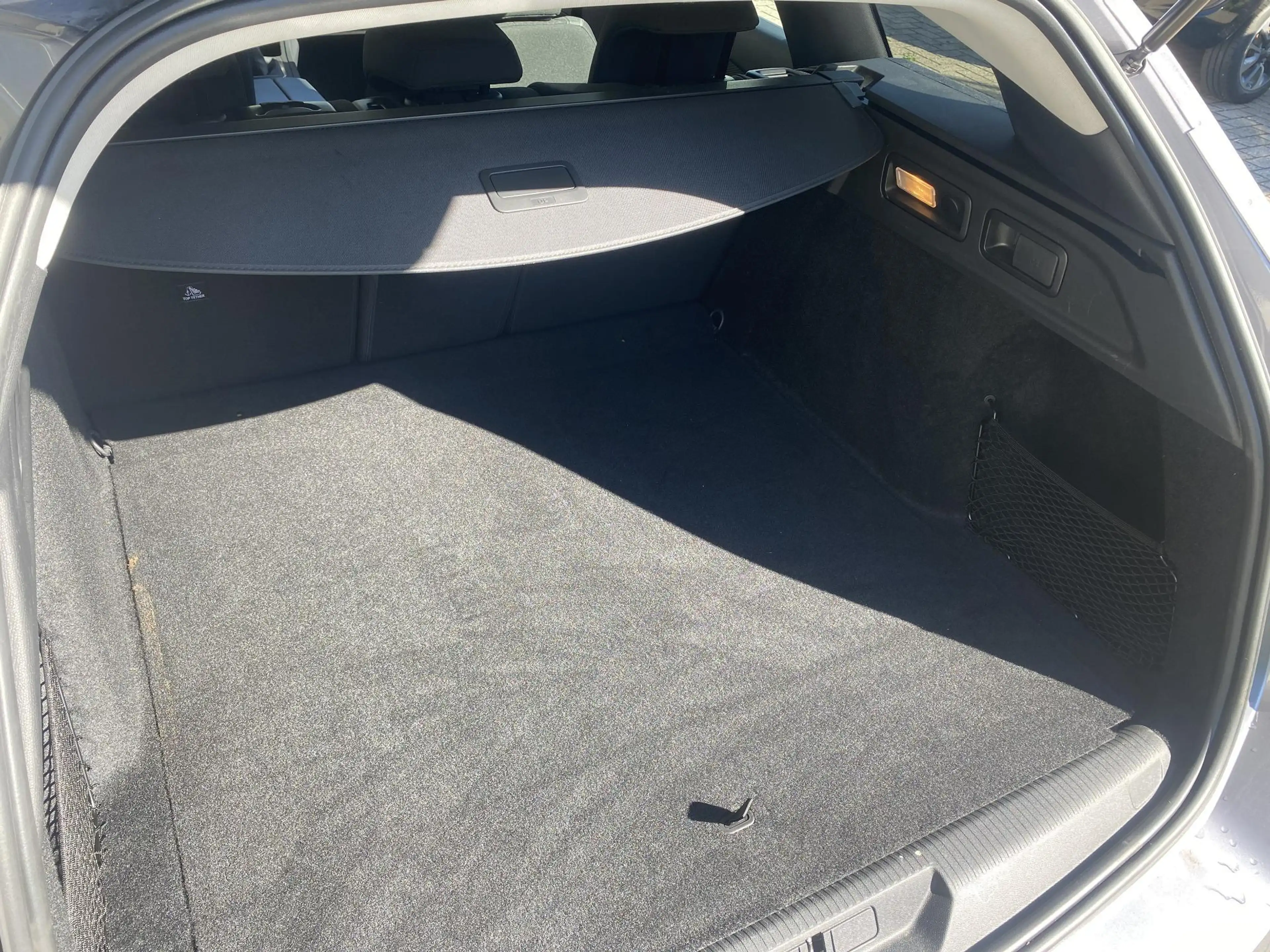 Peugeot 308 SW 1.2 PureTech Active Pack Business | Climate & C — photo 12