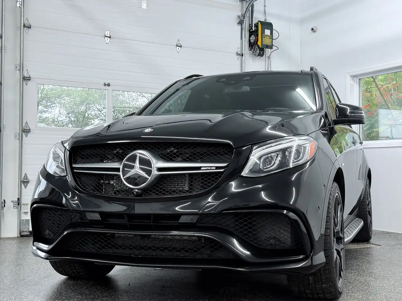 Mercedes-Benz GLE снимка Mercedes-Benz GLE