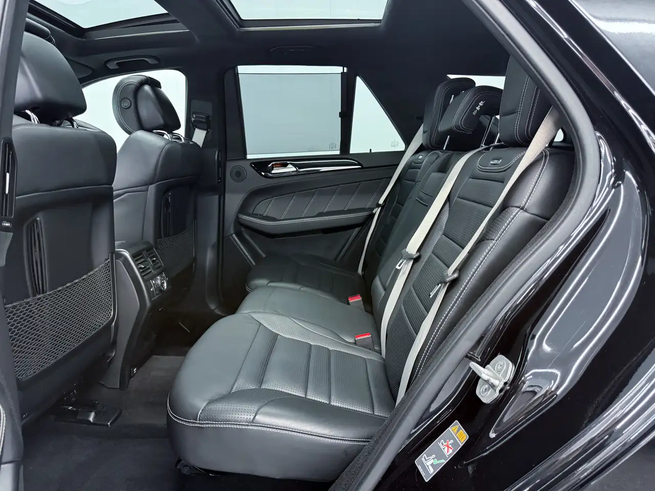 Mercedes-Benz GLE снимка Mercedes-Benz GLE
