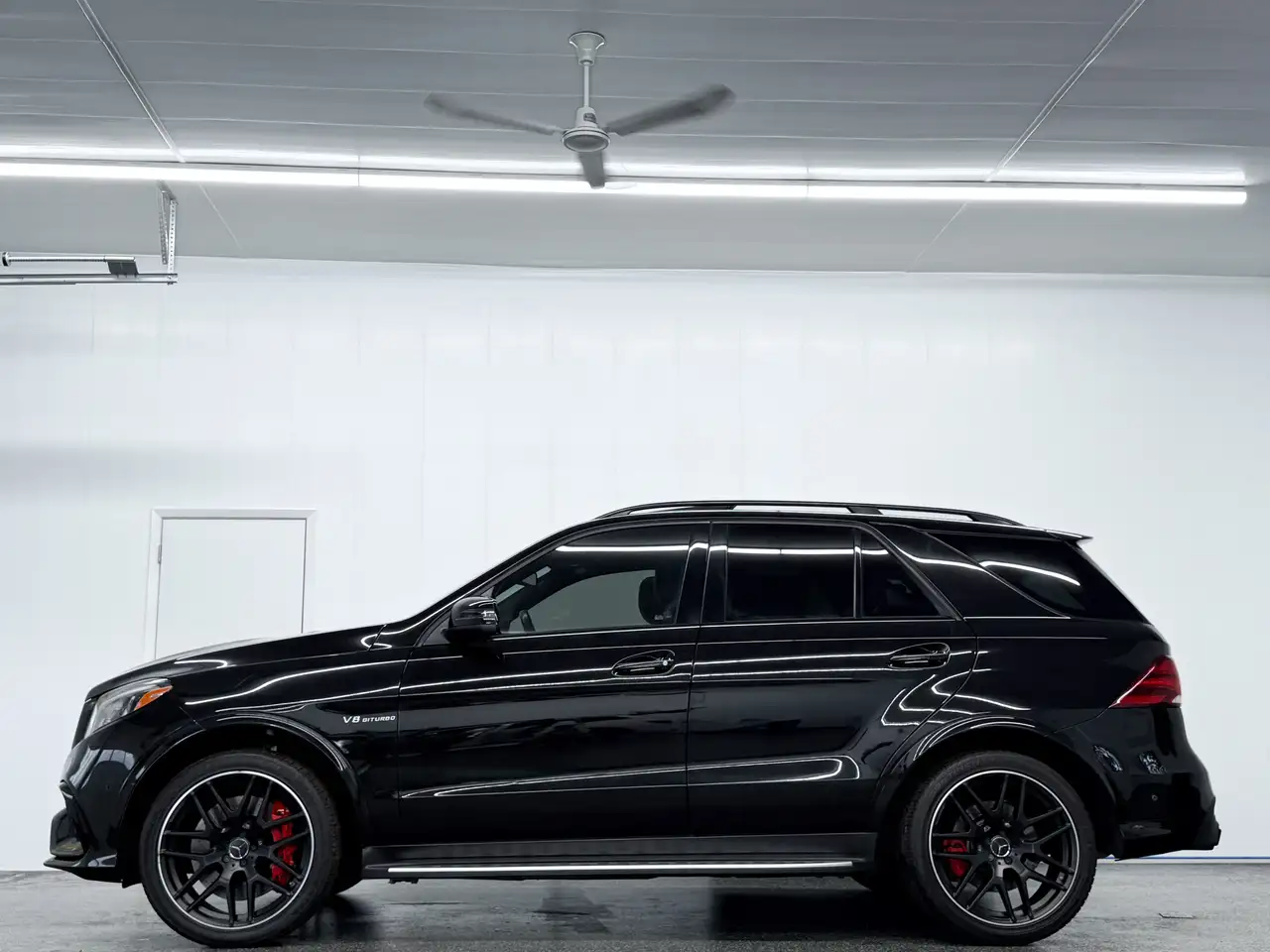 Mercedes-Benz GLE снимка Mercedes-Benz GLE