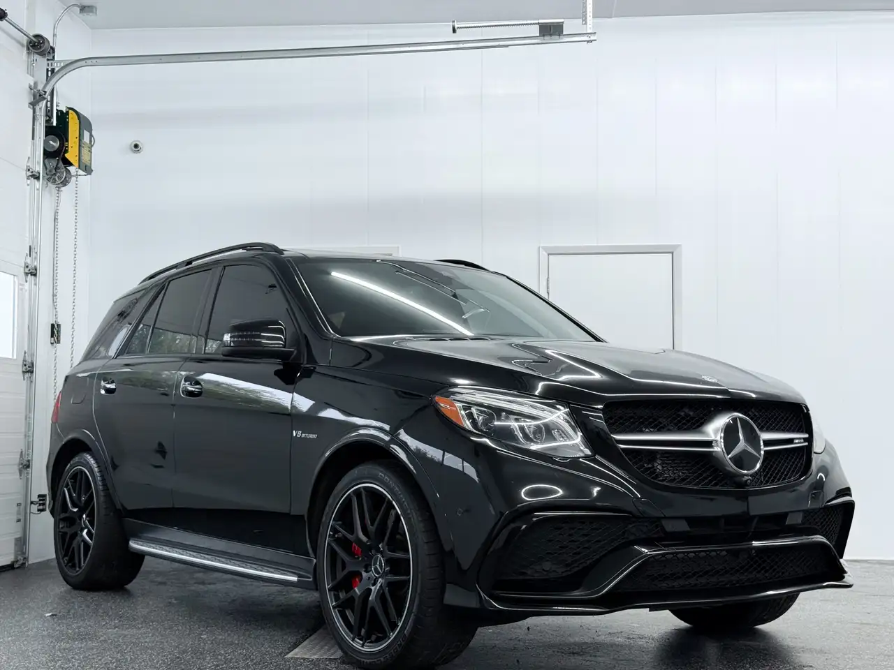 Mercedes-Benz GLE снимка Mercedes-Benz GLE