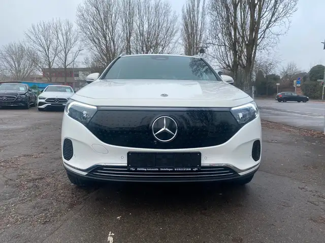 Mercedes-Benz EQA 300 4M *Progressive Adv/360°/AHK/Totw/Spur*