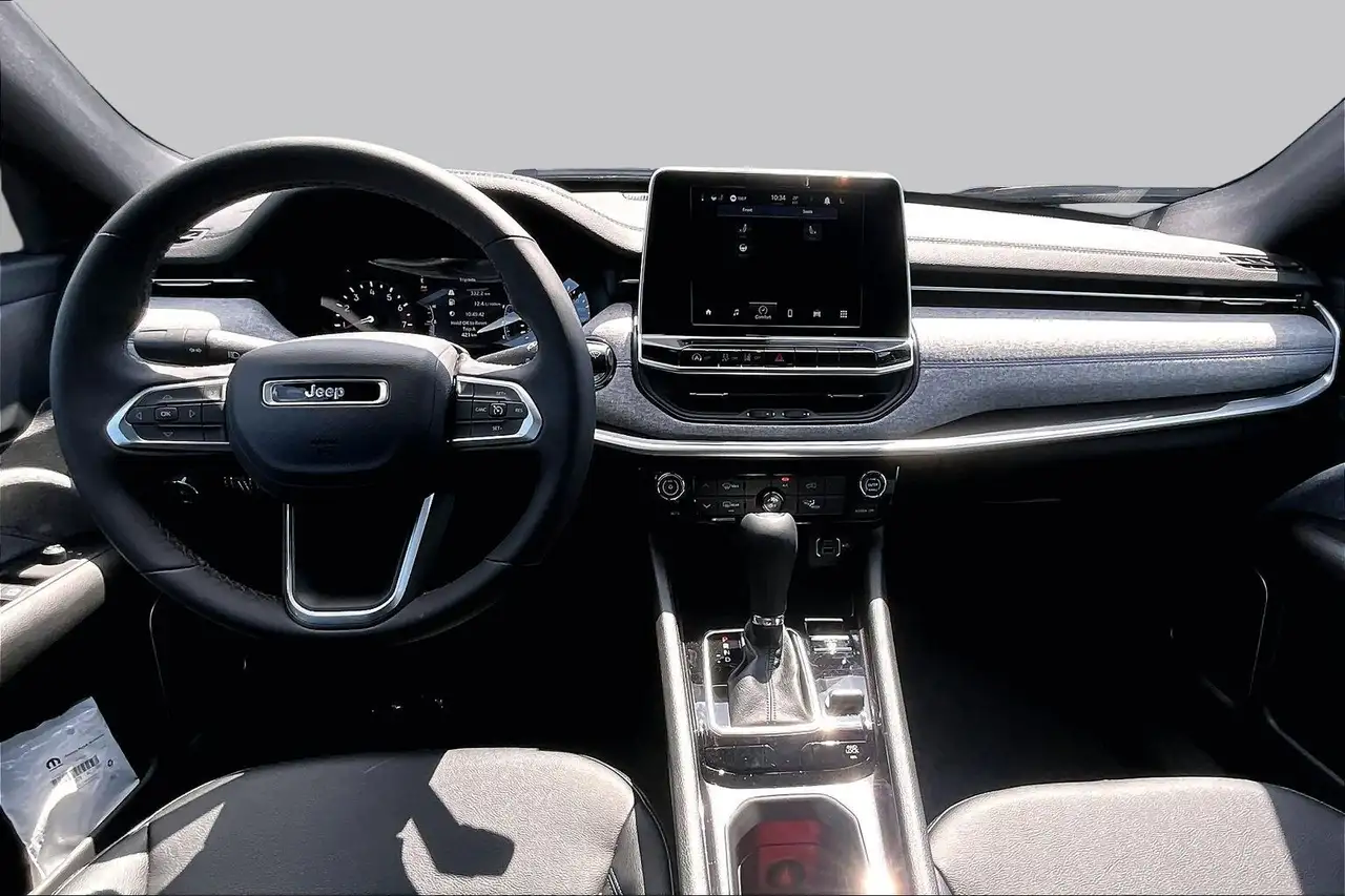 Jeep Compass снимка Jeep Compass