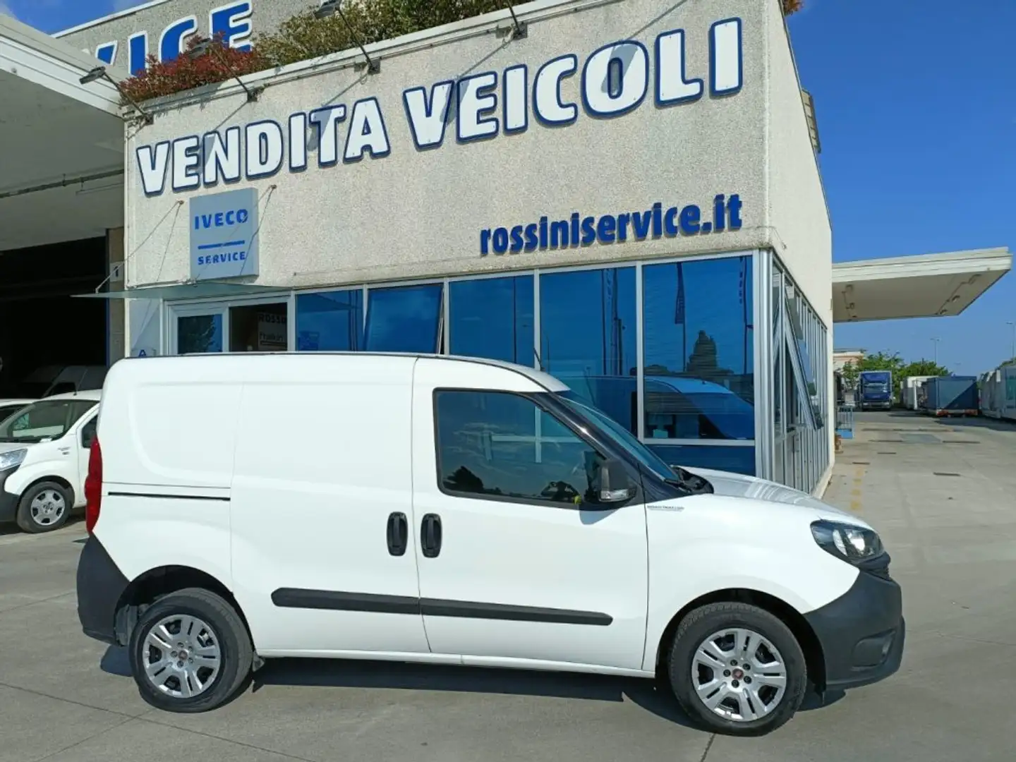 Fiat Doblo DOBLO CARGO 1.6 MJT SX 3 POSTI Blanc - 2