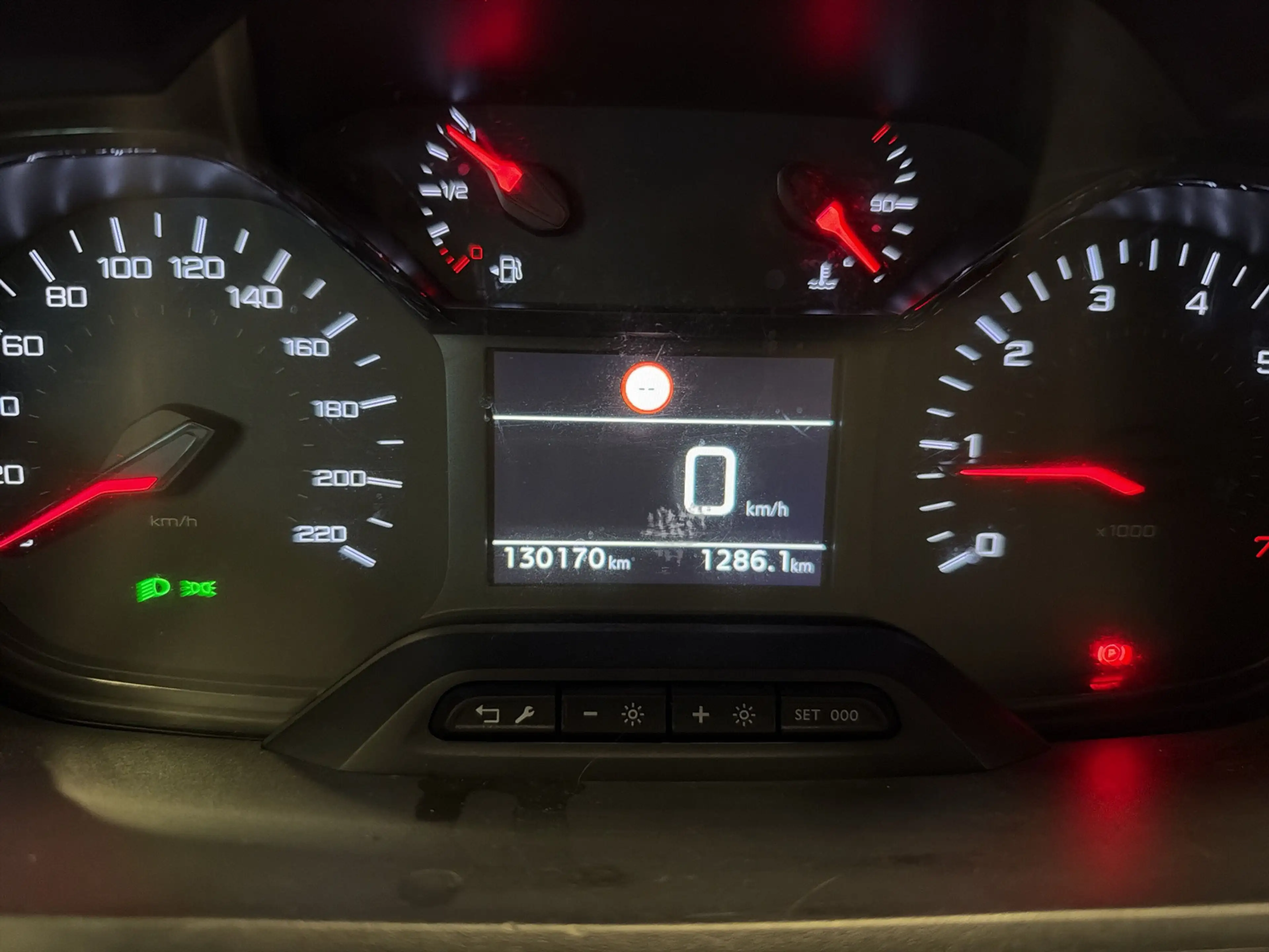 Peugeot Partner L1- Kamera-AHK-TÜV NEU — photo 14
