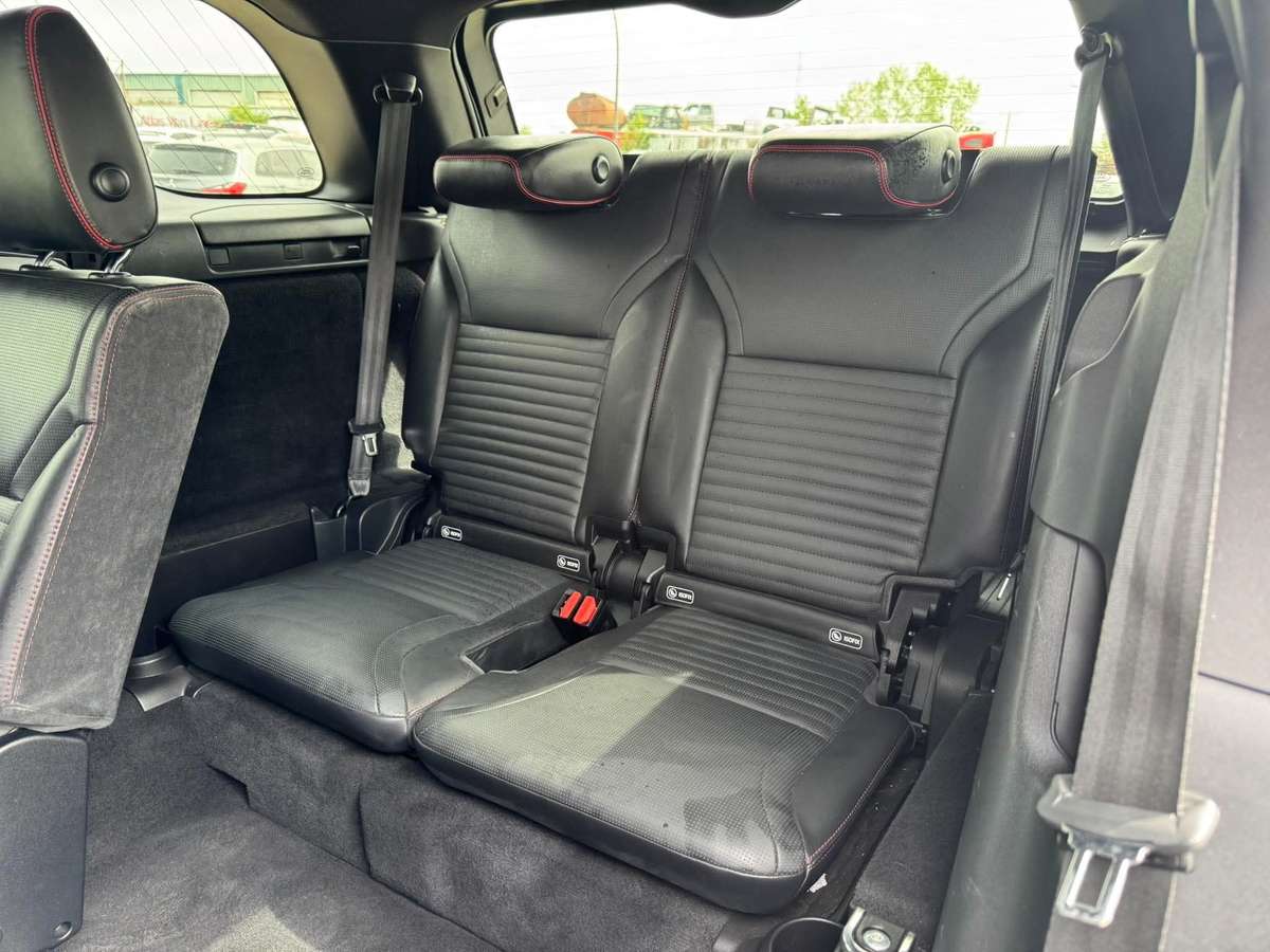 2017 Land Rover Discovery HSE Luxury Td6 thumb 22